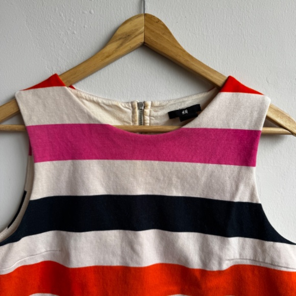 H&M Mod Striped Crop Top - Medium - Picture 3 of 6